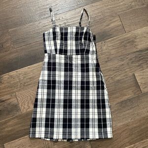 Hollister Black & White Plaid Dress Size XS EUC